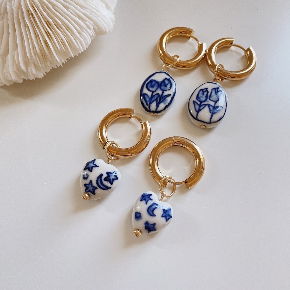 Gold plated stainless steel blue and white porcelain beads hoop earrings